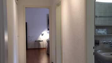 Apartment, 1 Bedroom, City View | Interior