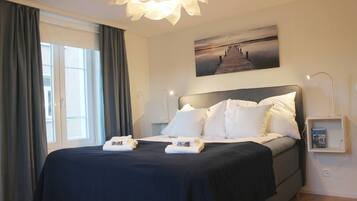 1 Schlafzimmer, Reisekinderbett