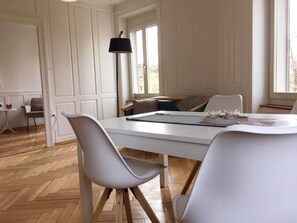 Dining - Casa Schilling - 4 Charming Rooms in the Best Location (St. Gallen)