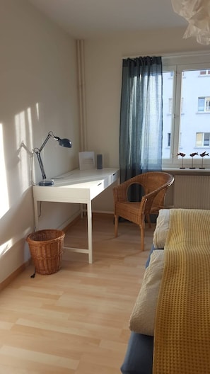 Apartamento, 1 quarto, sacada, vista para a cidade