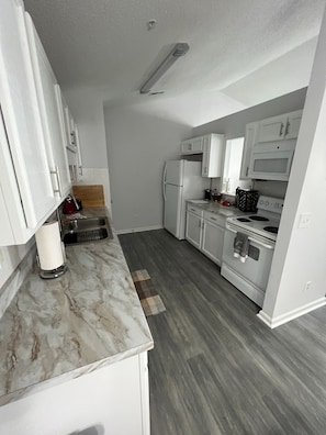 Interior - Stylish, Cozy Corporate Condo (Greensboro)