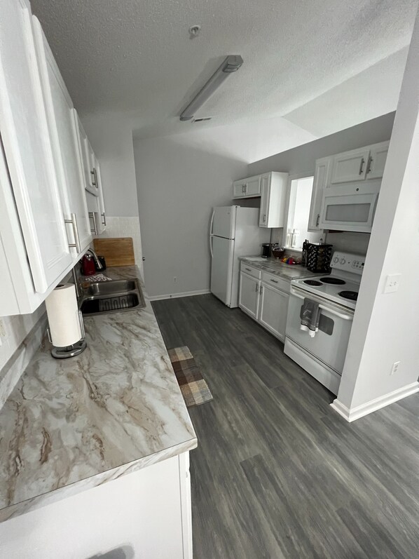 Condo, 3 Bedrooms, Balcony, City View | Interior - Stylish, Cozy Corporate Condo (Greensboro)