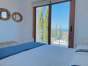 Apartment, 3 Bedrooms, Private Pool, Garden View | 3 bedrooms - Spacious Luxury Private Sea View Villa (Argaka)