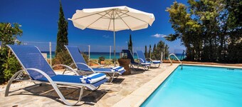 Spacious Luxury Private Sea View Villa