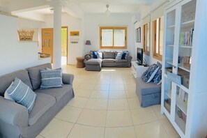 Apartment, 3 Bedrooms, Private Pool, Garden View | Living room - Spacious Luxury Private Sea View Villa (Argaka)