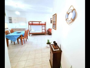 Appartement, 2 slaapkamers, balkon | Woonruimte