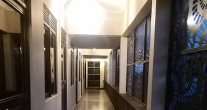 Stusky Lark Mini Hotel Seeta
