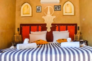 Room - Authentic and Pittoresque Room for 3 People in Tamatert, Morocco (Asni)