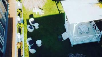 Room, 1 Bedroom, Smoking | Pool