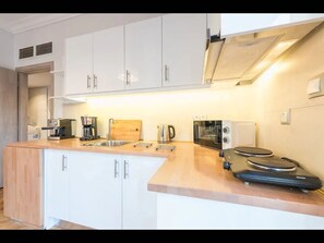 Apartment, 2 Schlafzimmer, Balkon, Stadtblick | Innenbereich