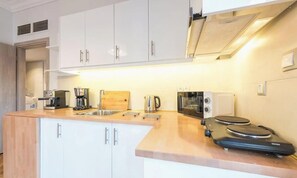 Apartment, 2 Schlafzimmer, Balkon, Stadtblick | Innenbereich