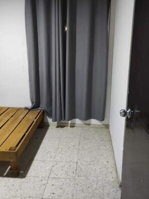 Room - 3 Rooms Appartment in Cruz del Sur (Guadalajara)