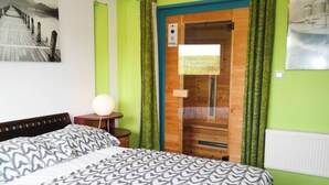 Chalet, 2 Bedrooms, Patio, Garden View | Sauna - Unique Chalet An der Marina With Infrared Sauna (Anjum)