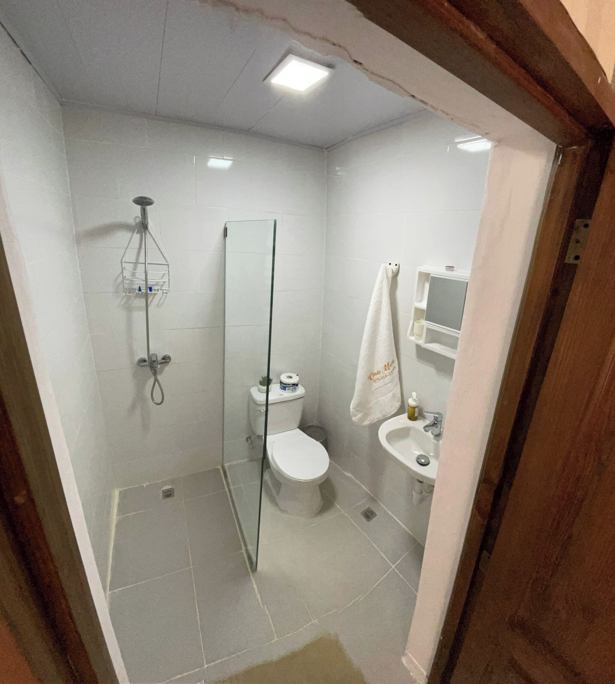 Dormitorio compartido, 1 habitación, con acceso para personas discapacitadas, para fumadores | Baño