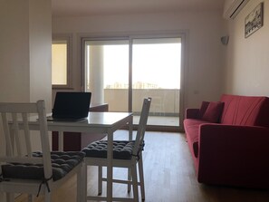 Monolocale, accessibile ai disabili, terrazzo | Lounge