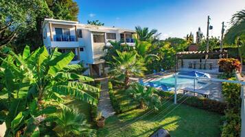 Apartment, 2 Bedrooms, Smoking, Private Pool | Pool | Outdoor pool