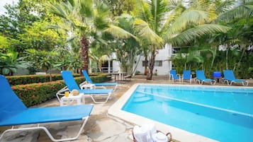 Condo, 1 Bedroom, Accessible, Smoking | Pool | Outdoor pool