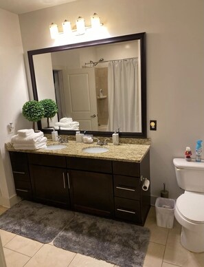 Departamento, 2 habitaciones | Baño