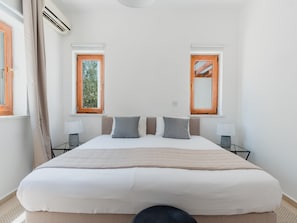Villa, 3 Schlafzimmer, eigener Pool, Poolblick | 4 Schlafzimmer