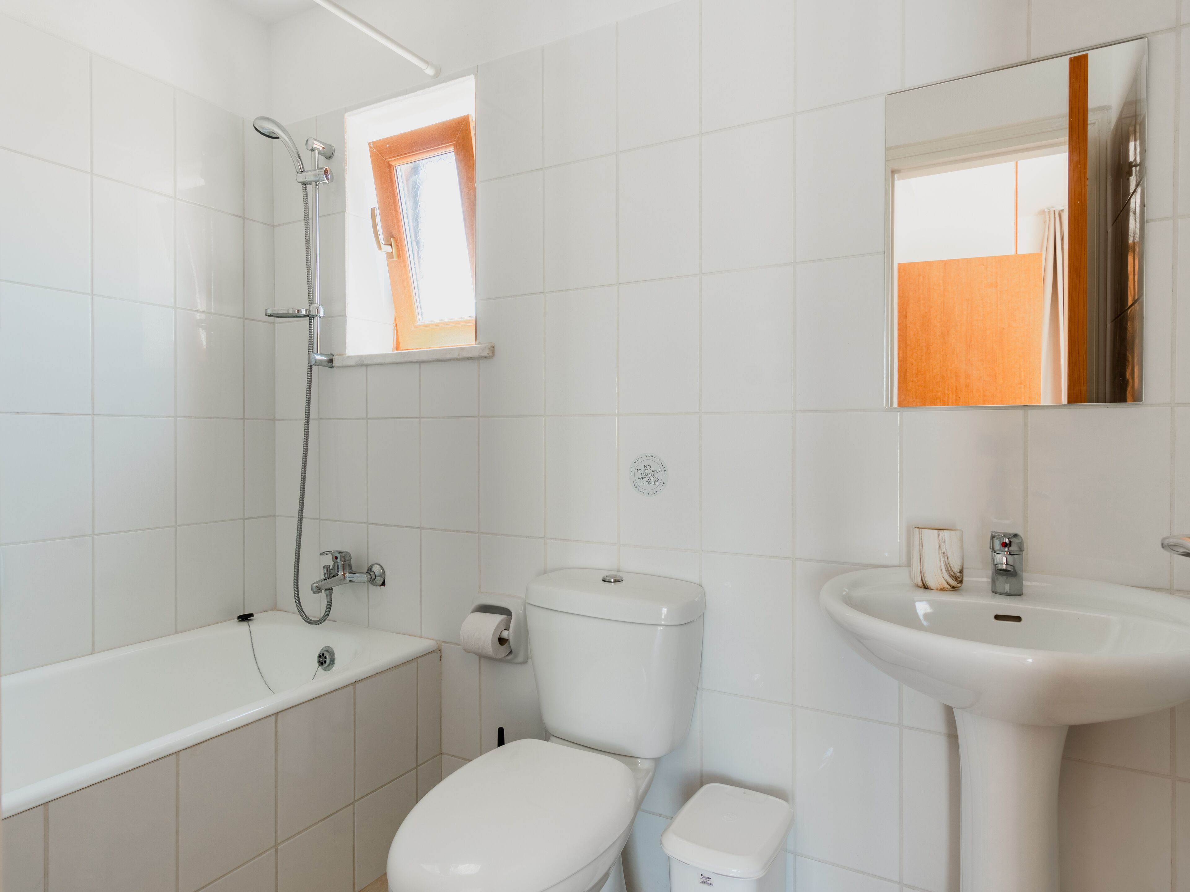 Sanders White Mountains - Ideal Villa With Pool