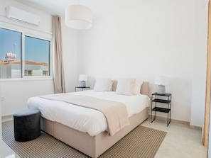 Villa, 4 chambres, piscine privée, vue sur la piscine | 5 chambres