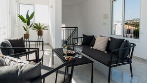 Villa, 4 chambres, piscine privée, vue piscine | Terrasse/Patio