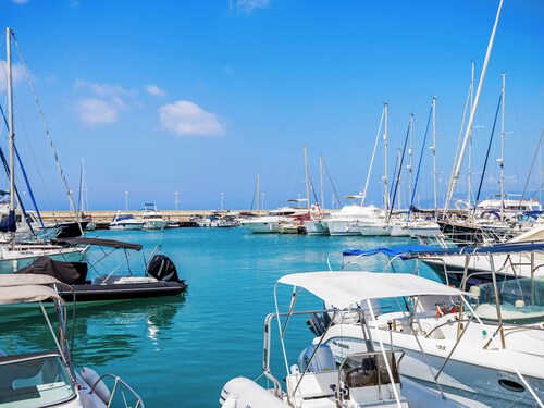 Sanders White Mountains - Charming Villa With Pool