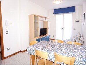 Apartment, 2 Schlafzimmer, Terrasse, Gartenblick | Zimmerausstattung