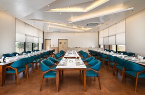 Restaurant - Enrise By Sayaji Chhatrapati Sambhaji Nagar (Chhatrapati Sambhajinagar)