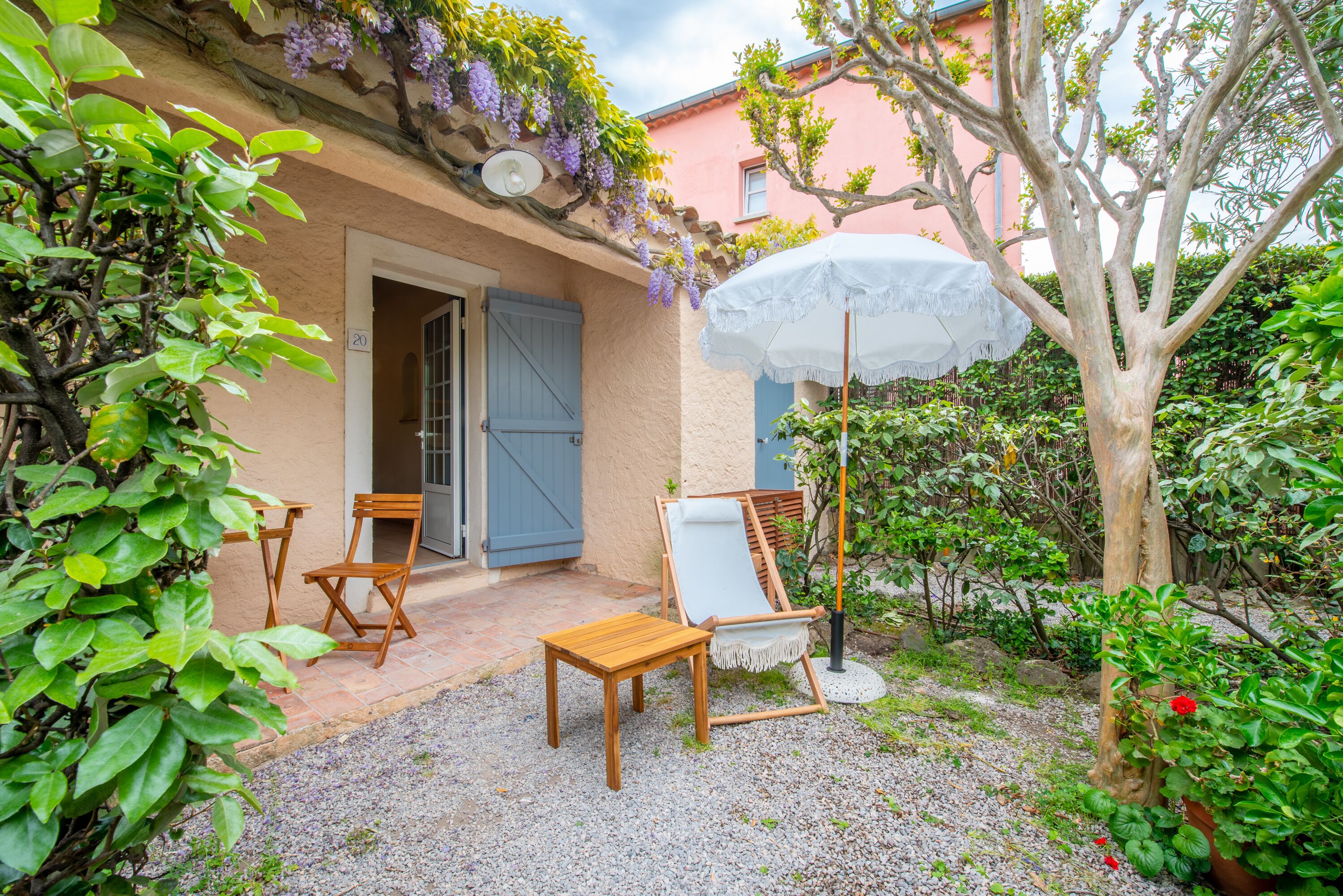 Doppia Grand | Biancheria da letto di alta qualità, una cassaforte in camera