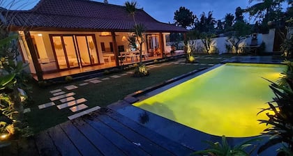 Cozy private 2 bedroom villa in Amed
