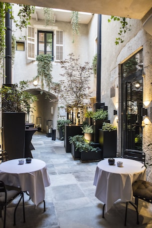 Petit Hôtel Confidentiel