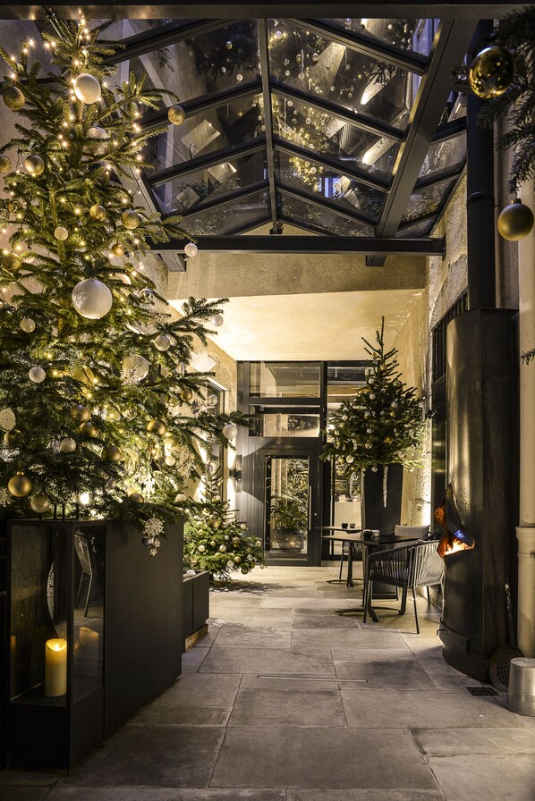 Exterior - Petit Hôtel Confidentiel (Chambery)