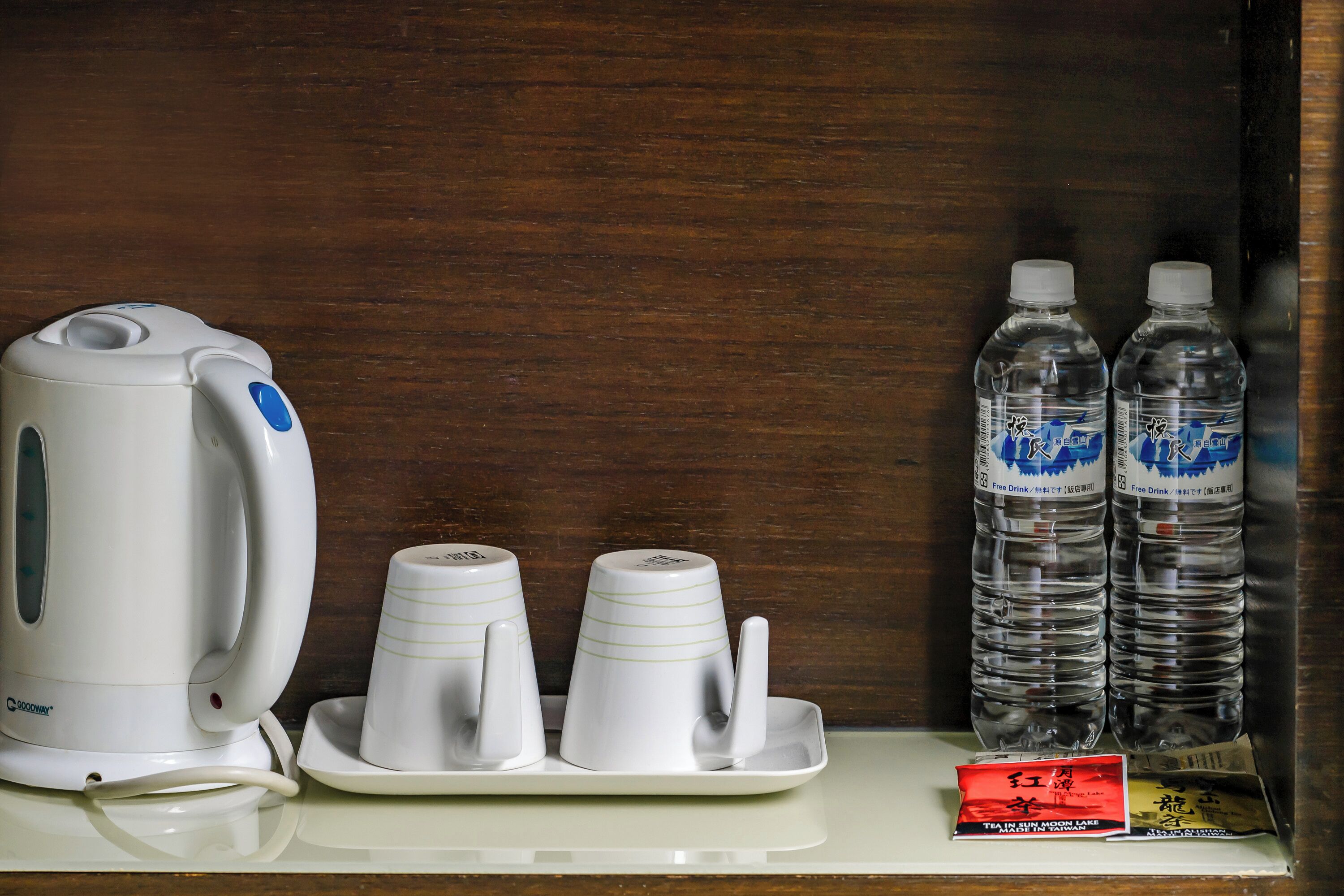 deluxe twin room | 1 bedroom, soundproofing, free wifi, bed sheets