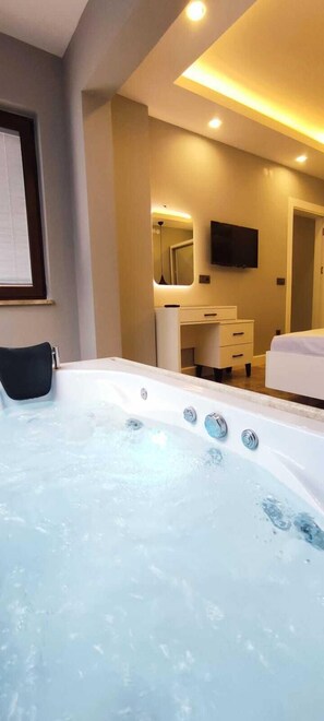 1 habitación, sábanas de algodón egipcio y ropa de cama de alta calidad 