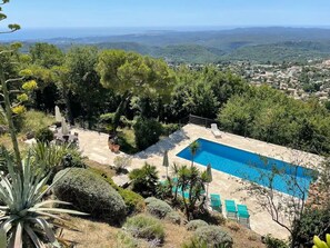 Outdoor pool - 5 bedroom villa with sea view in Tourettes (Tourrettes-sur-Loup)