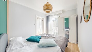 1 habitación, decoración personalizada y muebles diferentes