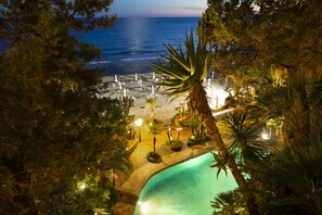 Seasonal outdoor pool - Aeneas' Landing Resort (Gaeta)