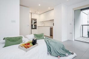 1 chambre, coffres-forts dans les chambres, fer et planche à repasser