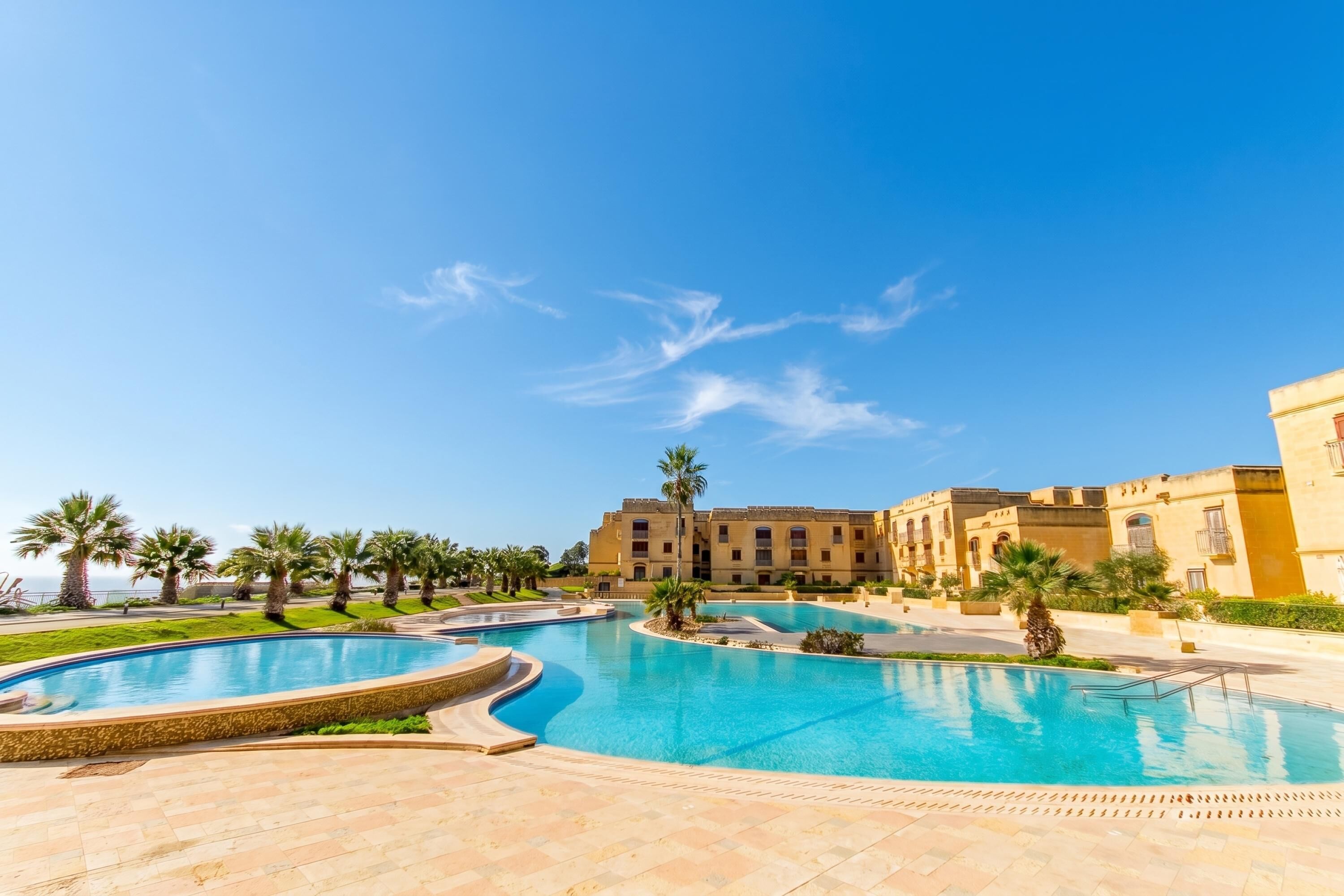 Family House, Multiple Bedrooms, 2 Bathrooms (Getaway Npetto Gozitan Villa) | Pool