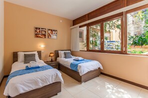 Perhetalo, useita makuuhuoneita, 2 kylpyhuonetta (Getaway Npetto Gozitan Villa) | 2 makuuhuonetta, ilmainen Wi-Fi, vuodevaatteet