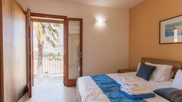 2 bedrooms, free WiFi, bed sheets