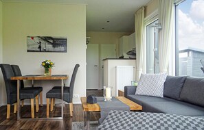 Fernseher, Stereoanlage