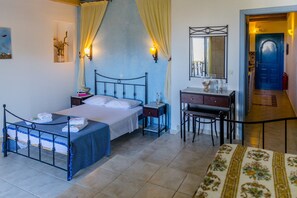 2 slaapkamers, een kluis op de kamer, een strijkplank/strijkijzer