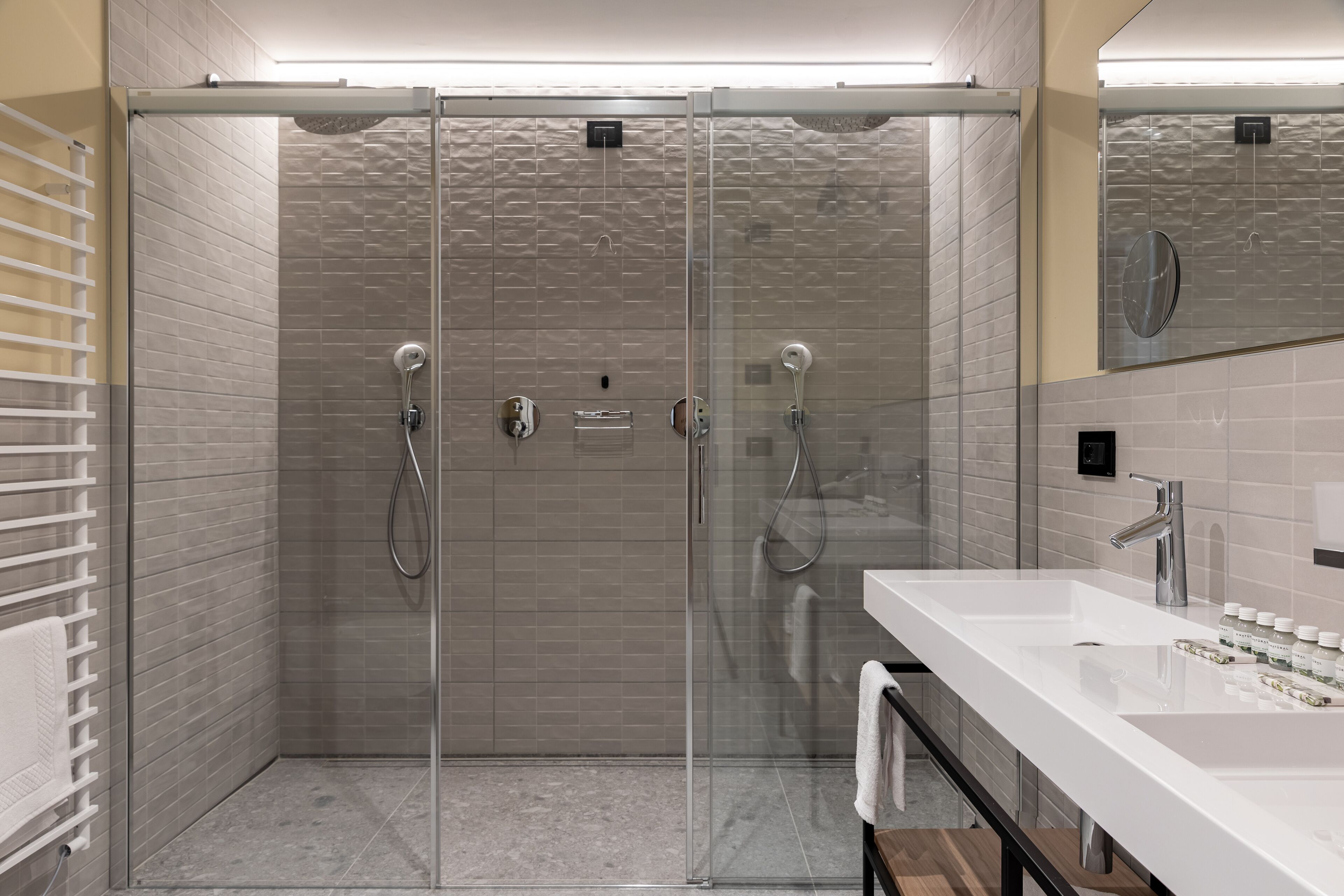Exclusive Apartment | Bathroom | Shower, rainfall showerhead, free toiletries, hair dryer
