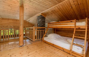 2 habitaciones, cuna de viaje, wifi gratis y ropa de cama