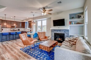 Smart TV, fireplace, books