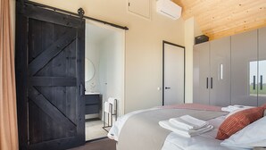 Unclassified image, 5 of 36, button - Vacation home de Non! Enjoy our luxurious vacation home with sauna (Slappeterp)