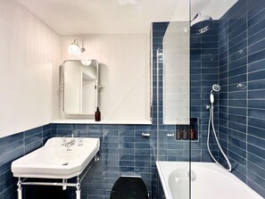 Hair dryer - Redland Suites - Apartment 2 (Redland)