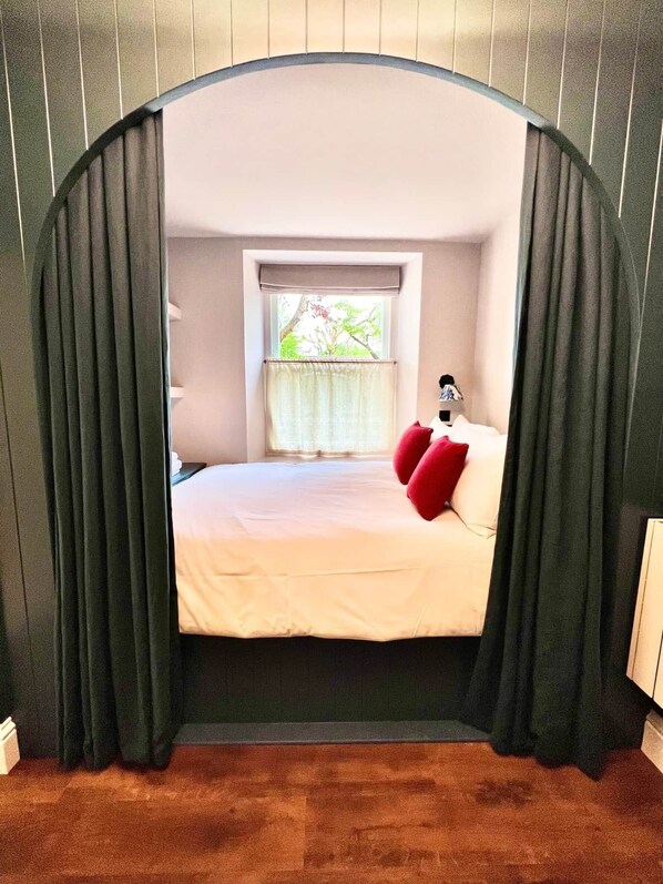 2 Schlafzimmer, Bügeleisen/Bügelbrett, Reisekinderbett, WLAN